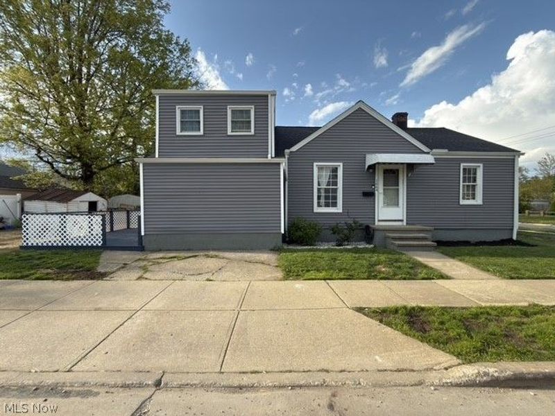1664 Douglas Road, Wickliffe, OH 44092 Photo 1