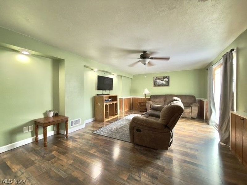 1664 Douglas Road, Wickliffe, OH 44092 Photo 15