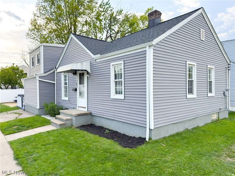 1664 Douglas Road, Wickliffe, OH 44092 Photo 2