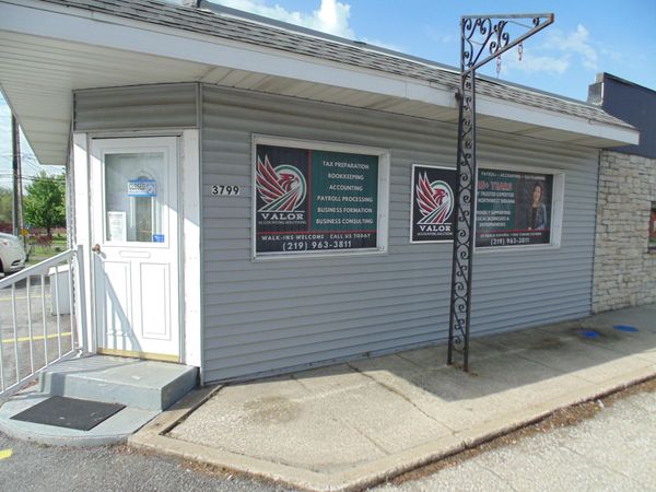 3799 Central Avenue, Lake Station, IN 46405