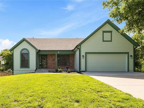 5117 Anderson Street, Shawnee, KS 66226