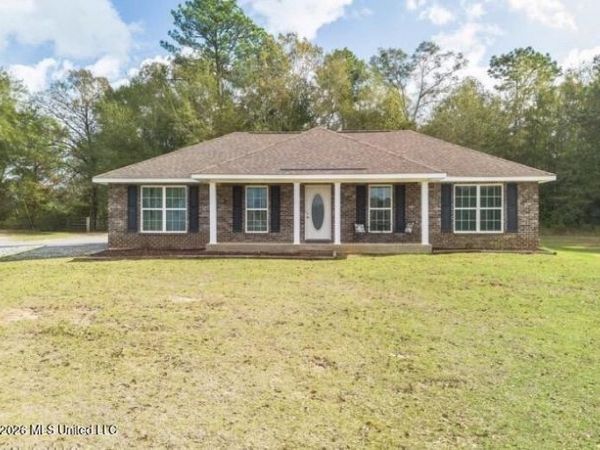 21510 Yankee Town Road, Saucier, MS 39574