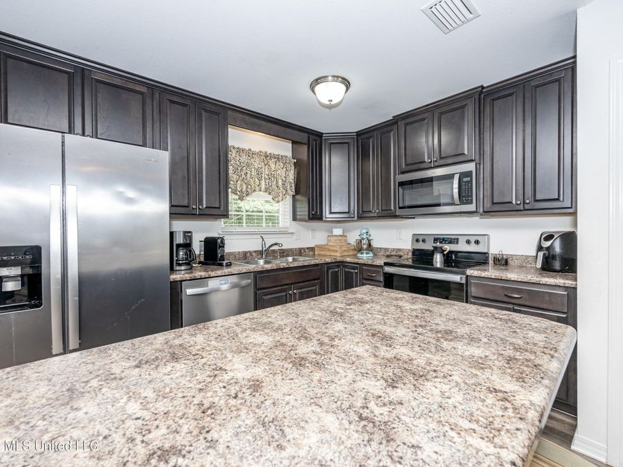 Property Image 81