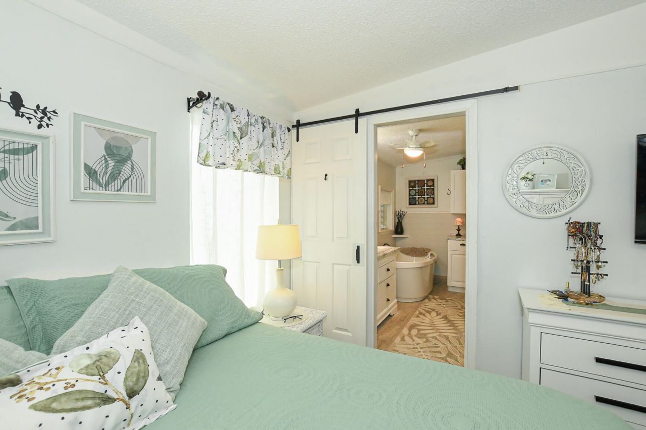 8009 Meadowlark Lane, Port Saint Lucie, FL 34952 Photo