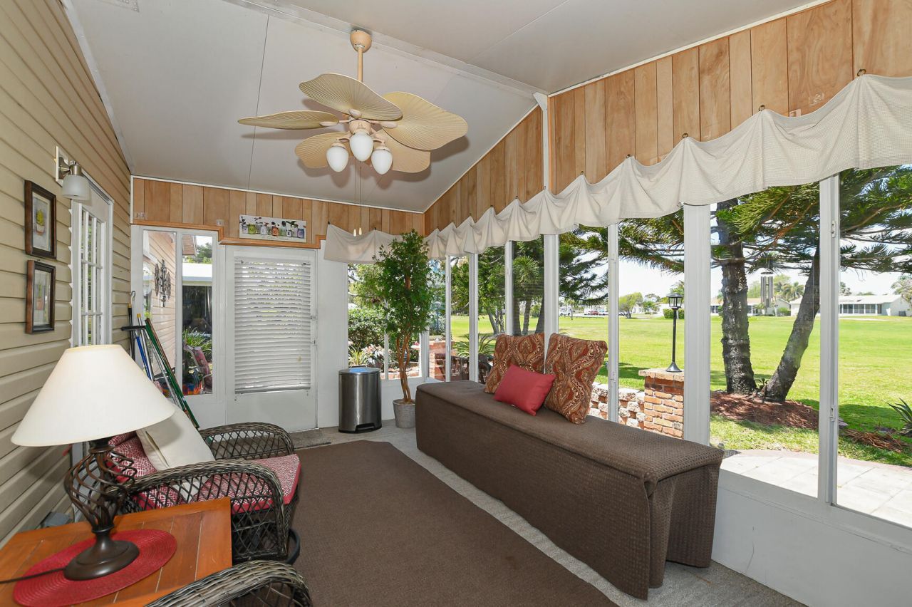 8009 Meadowlark Lane, Port Saint Lucie, FL 34952 Photo