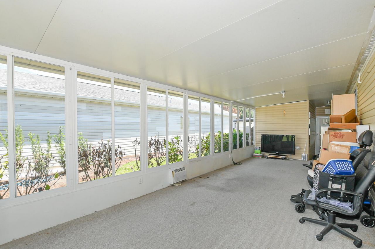 8009 Meadowlark Lane, Port Saint Lucie, FL 34952 Photo