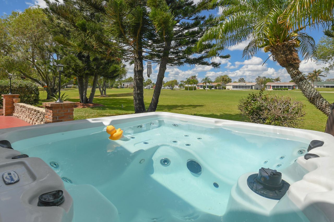 8009 Meadowlark Lane, Port Saint Lucie, FL 34952 Photo