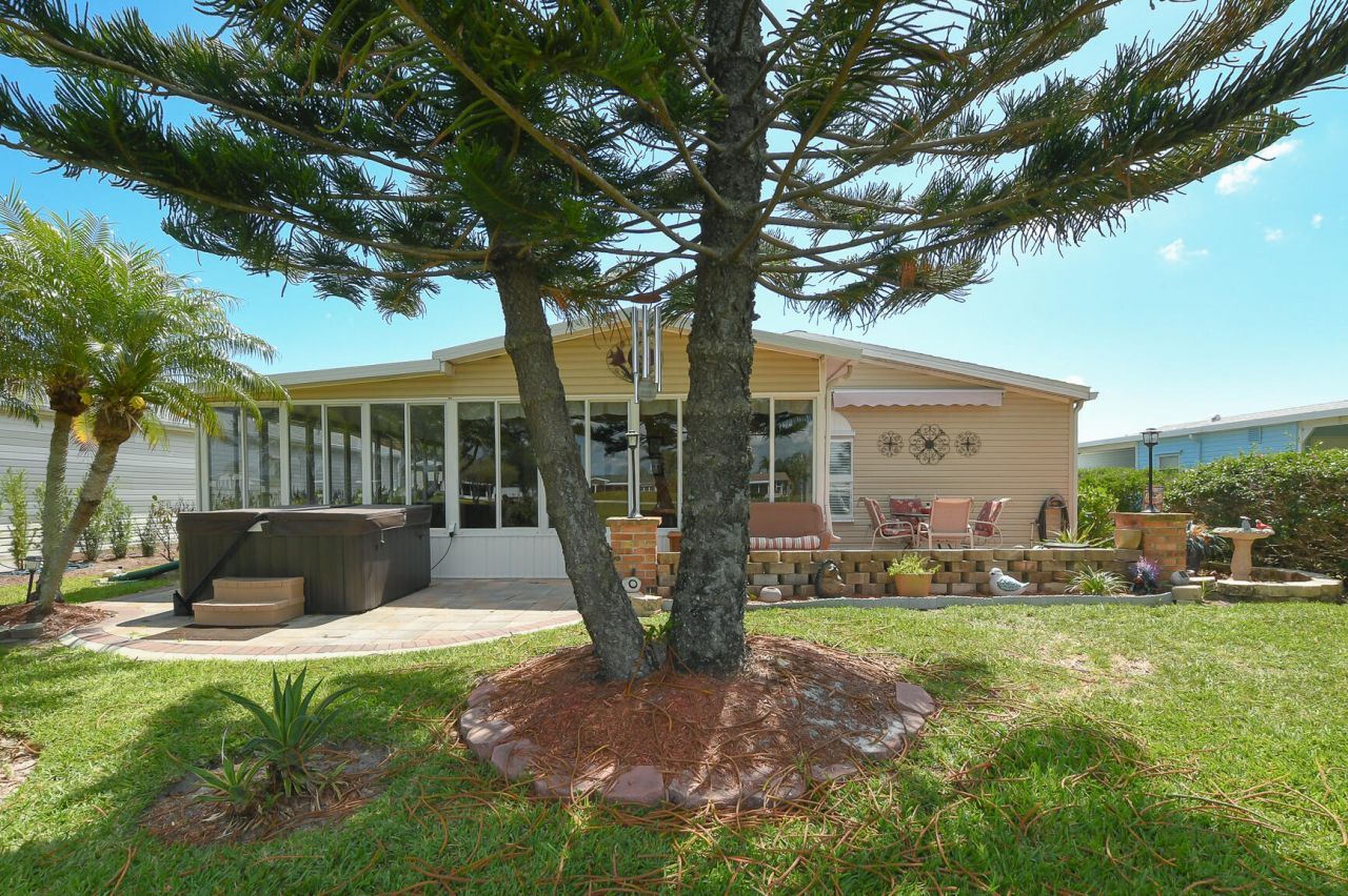 8009 Meadowlark Lane, Port Saint Lucie, FL 34952 Photo