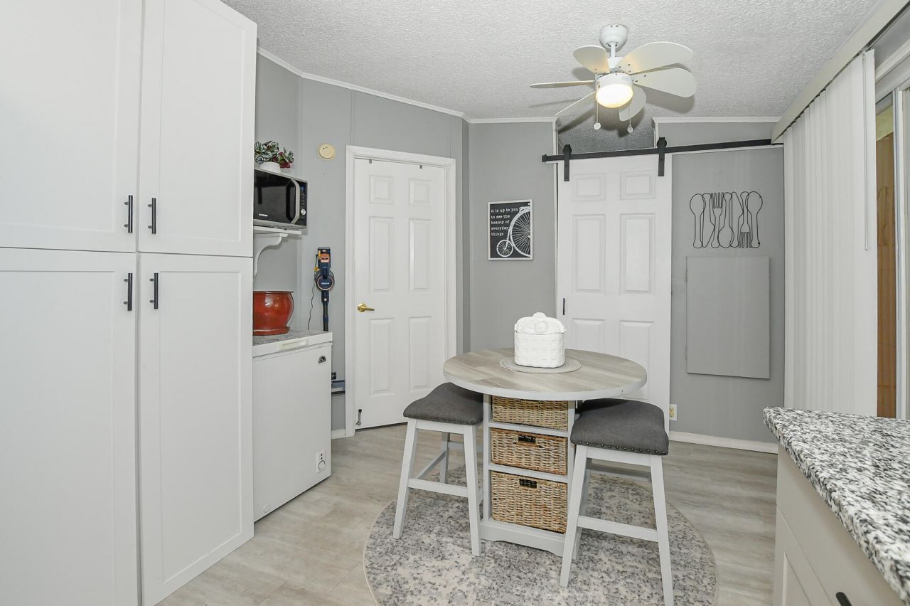 8009 Meadowlark Lane, Port Saint Lucie, FL 34952 Photo