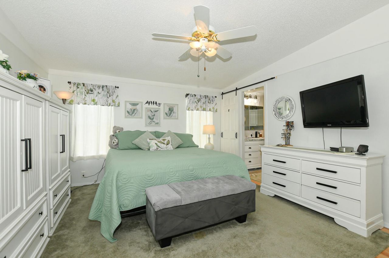 8009 Meadowlark Lane, Port Saint Lucie, FL 34952 Photo