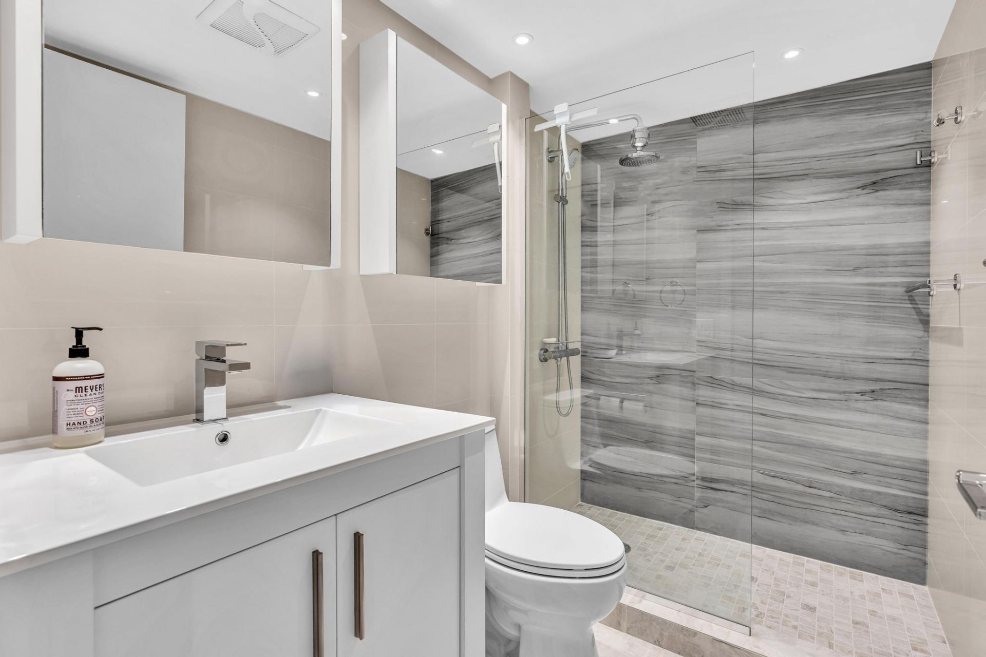 4600 S Ocean Boulevard, Unit 502, Highland Beach, FL 33487 Photo