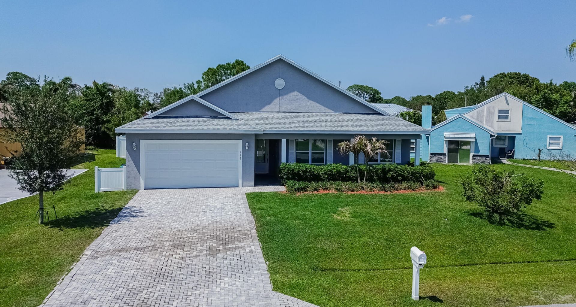 1201 SE Mendavia Avenue, Port Saint Lucie, FL 34952 Photo