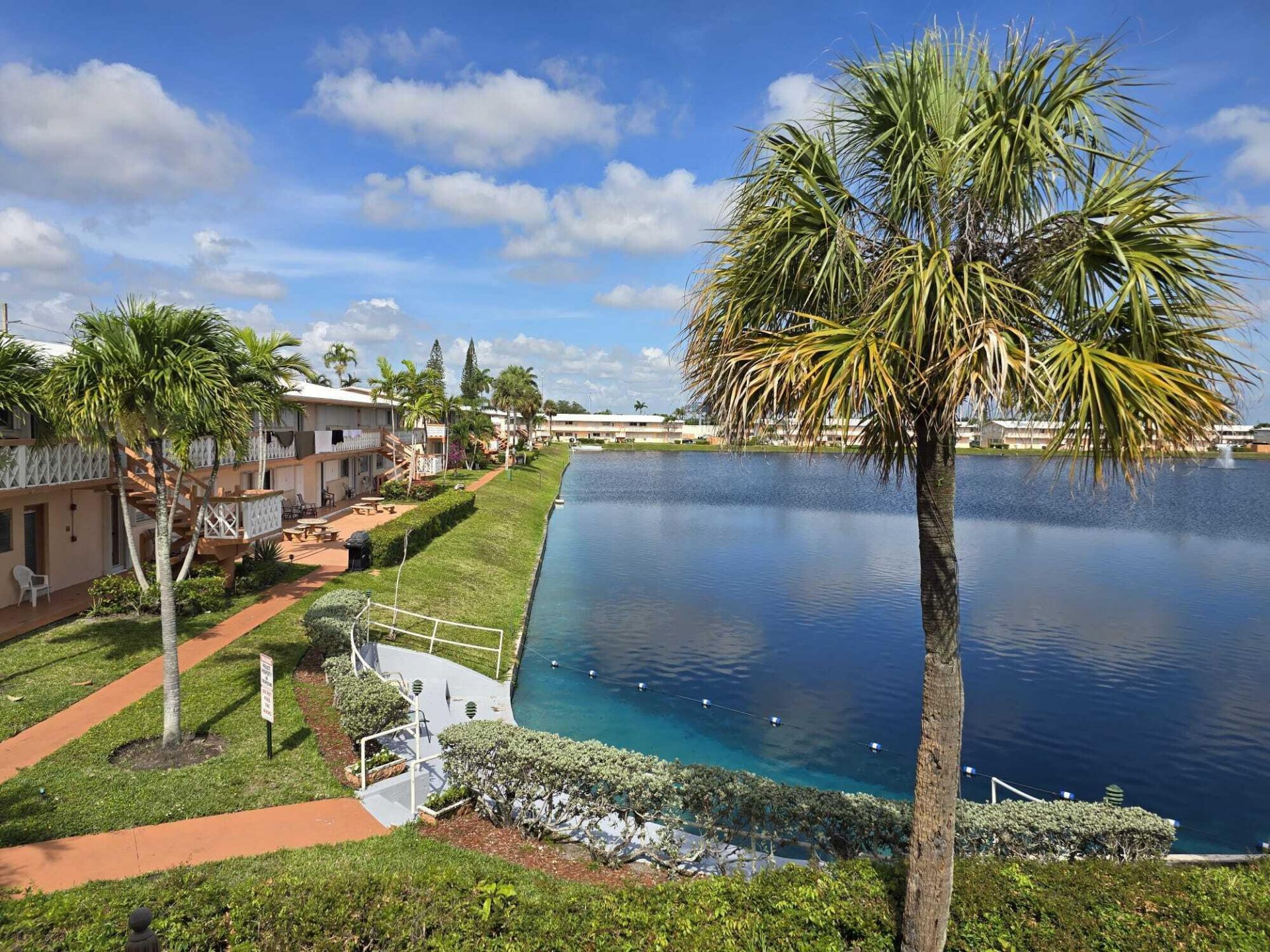 1000 SW 10th Avenue Sw, Unit 19p, Hallandale Beach, FL 33009 Photo