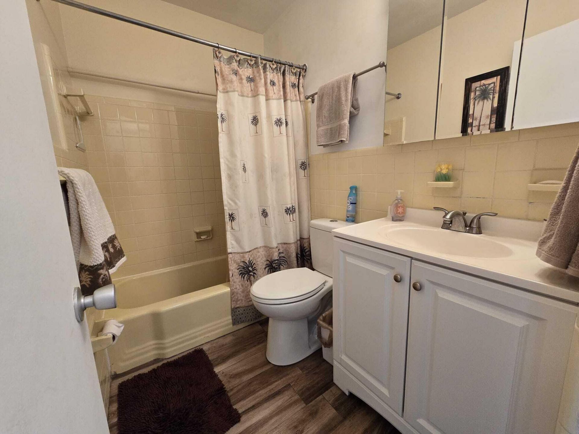 1000 SW 10th Avenue Sw, Unit 19p, Hallandale Beach, FL 33009 Photo