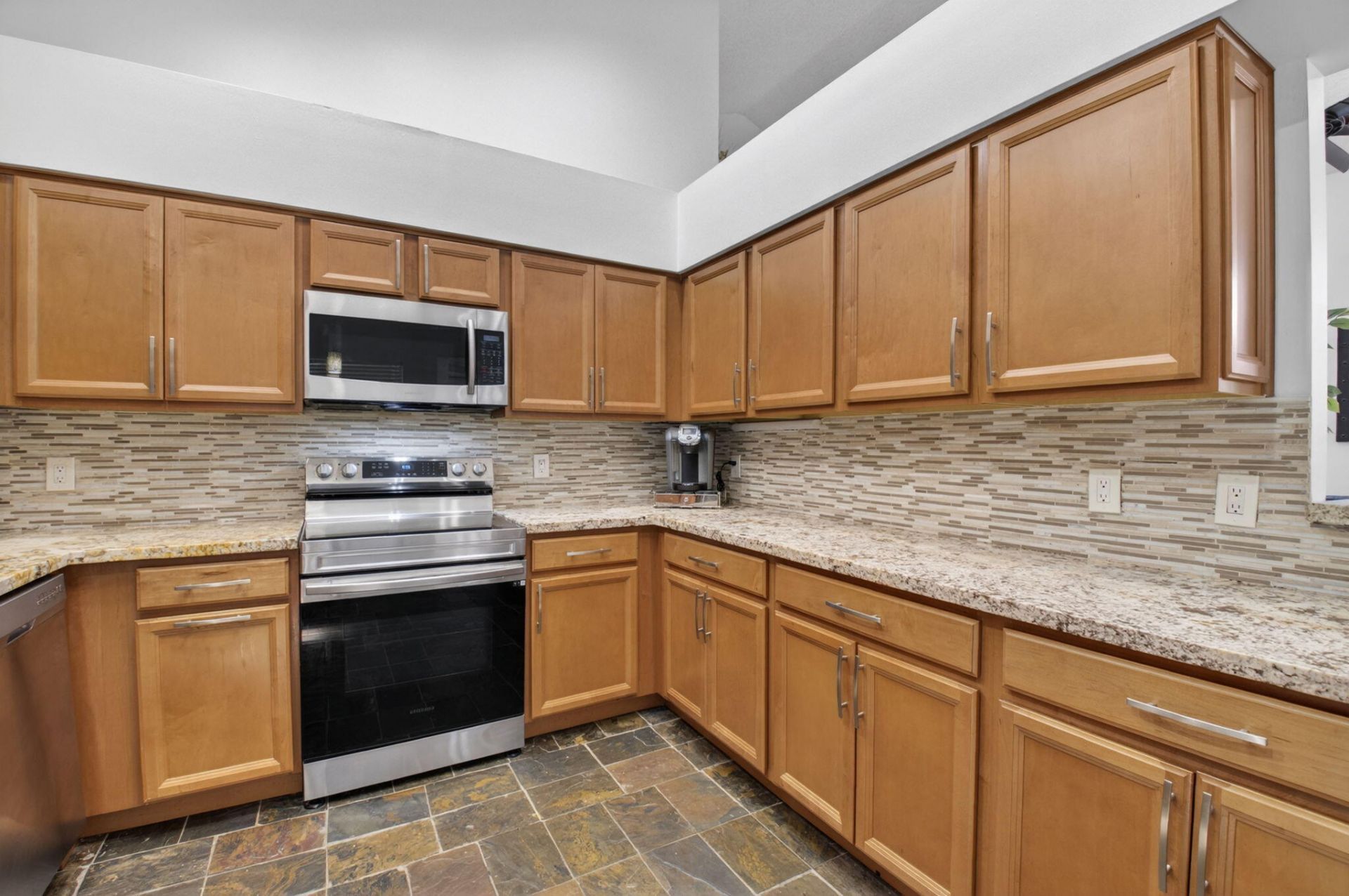 6694 NW 26th Way, Boca Raton, FL 33496 Photo