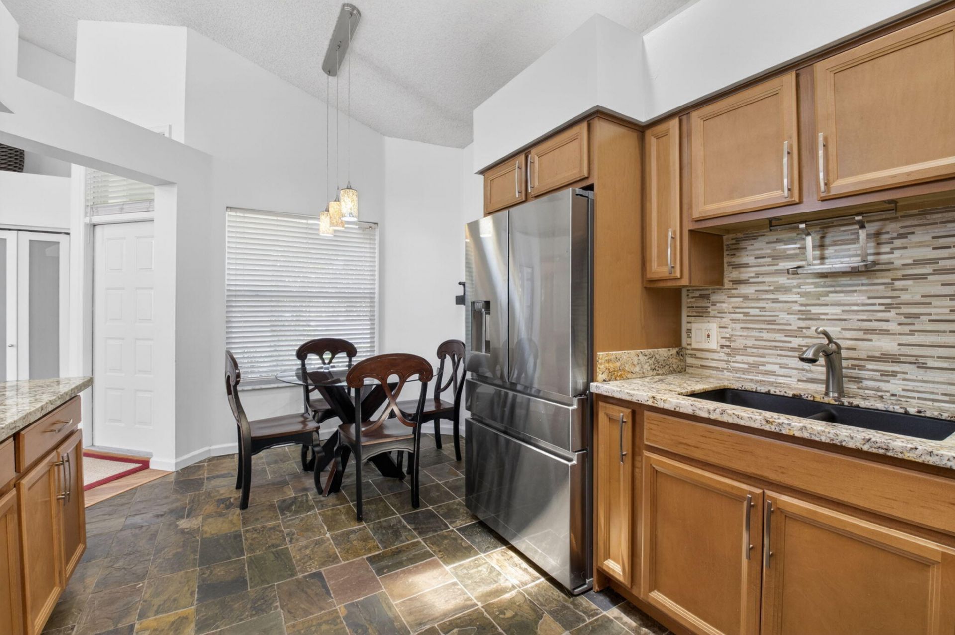 6694 NW 26th Way, Boca Raton, FL 33496 Photo