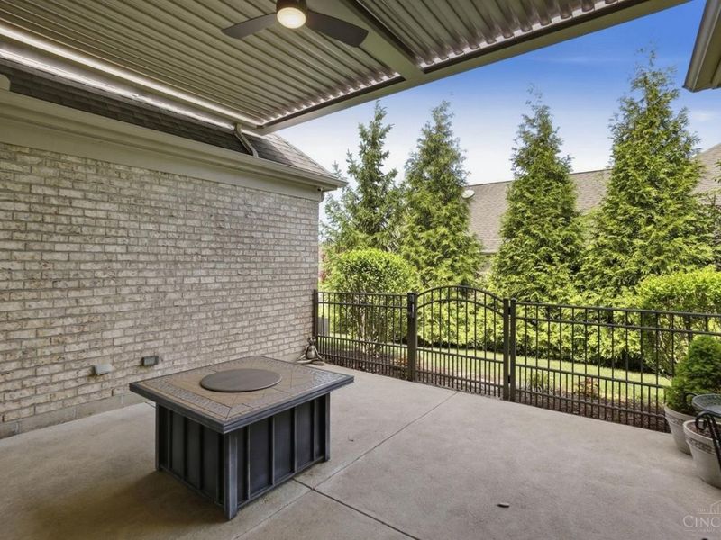 2370 Spring Rose Drive, Dayton, OH 45459 Photo 25