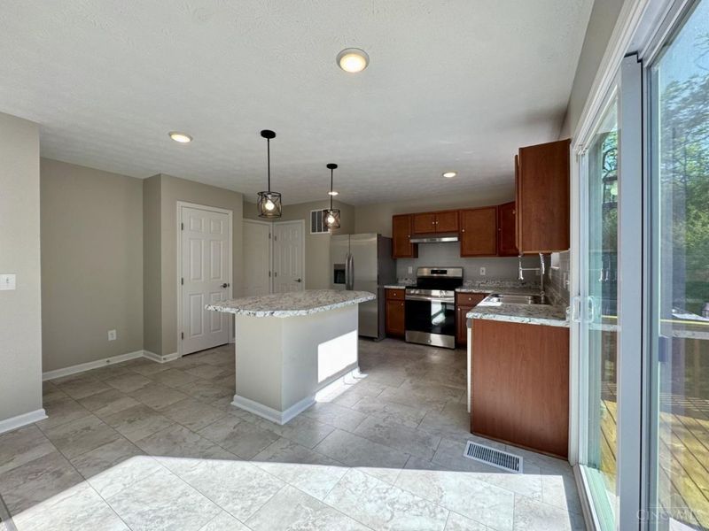 2905 Pine Leaf Court, Hamilton, OH 45103 Photo 15
