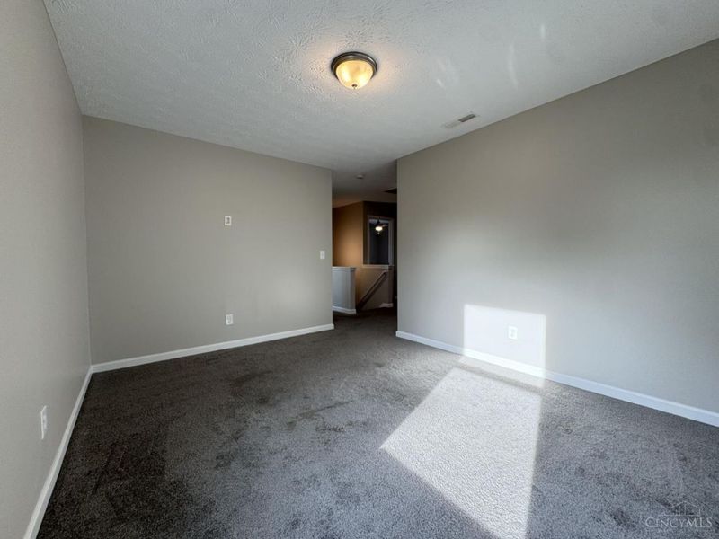 2905 Pine Leaf Court, Hamilton, OH 45103 Photo 23