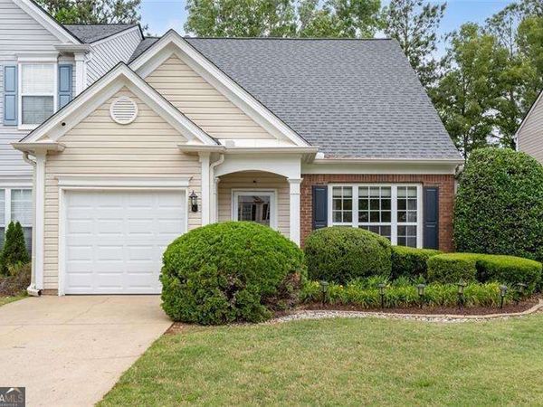 5368 Medlock Corners Drive, Peachtree Corners, GA 30092