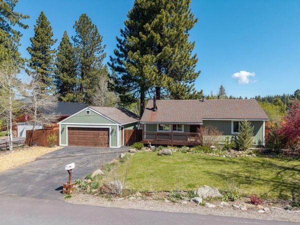 16074 Canterbury Lane, Truckee, CA 96161