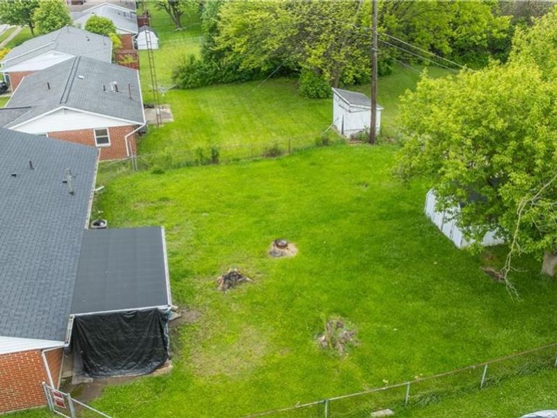 1703 Fair Oaks Drive, Sidney, OH 45365 Photo 10