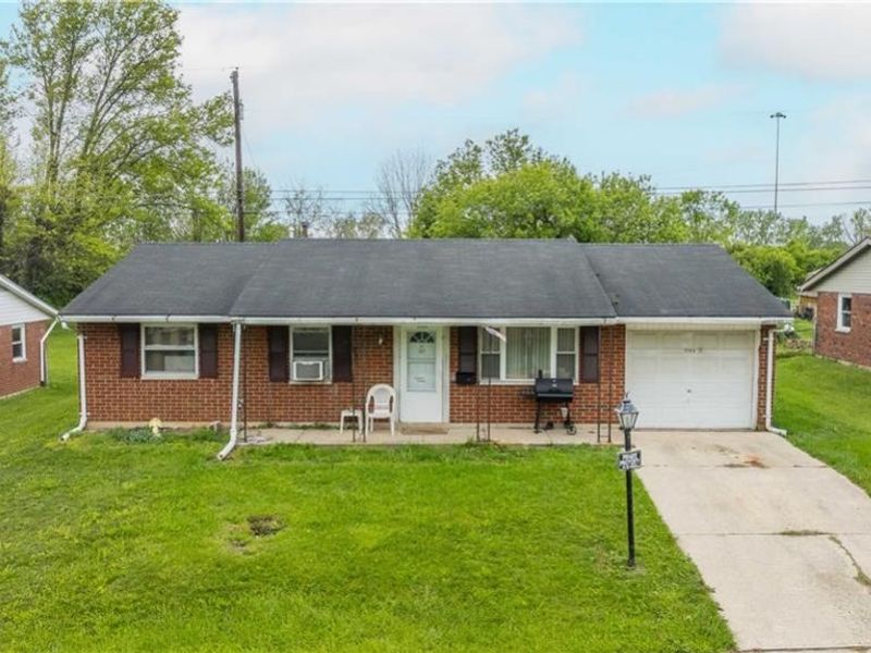 1703 Fair Oaks Drive, Sidney, OH 45365 Photo 8