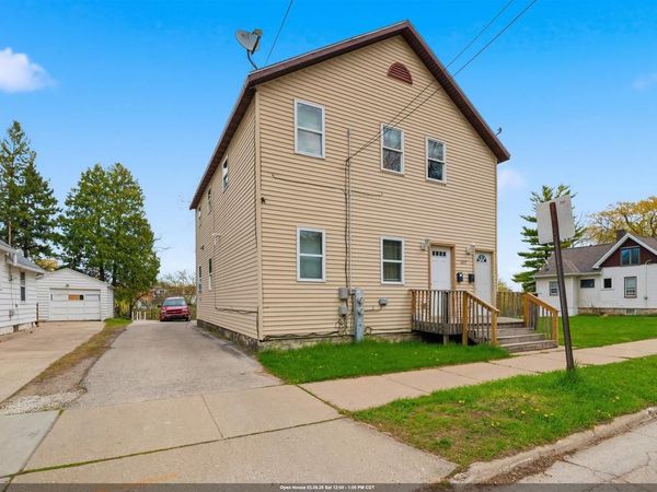 1217 ST CLAIR STREET, Green Bay, WI 54301