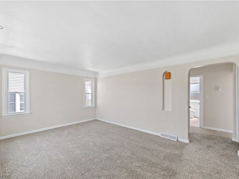 6307 Kenneth Avenue, Parma, OH 44129 Photo 4