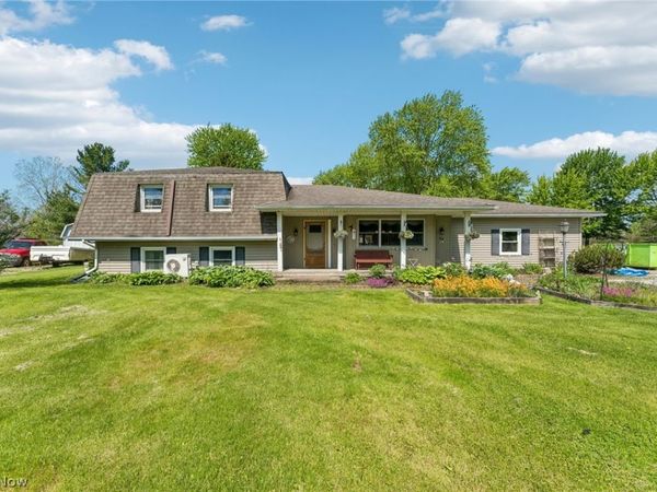 17342 Indian Hollow Road , Grafton, OH 44044