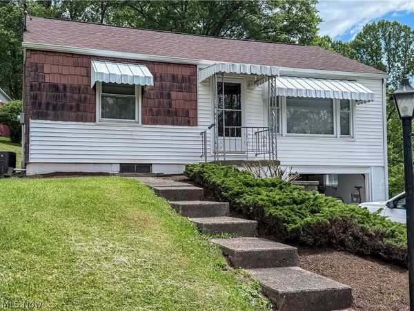 3567 williamstown Pike, Williamstown, WV 26187
