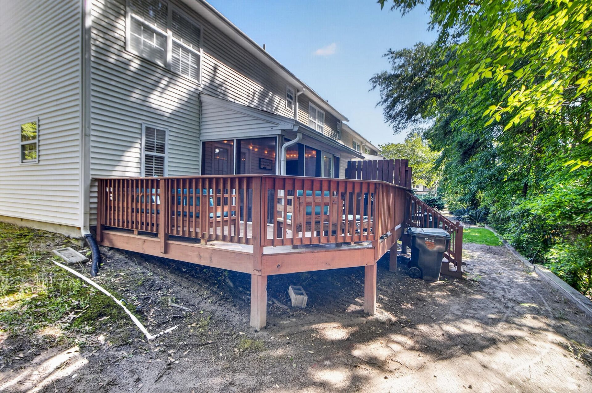 565 Tayrn Drive Photo 17