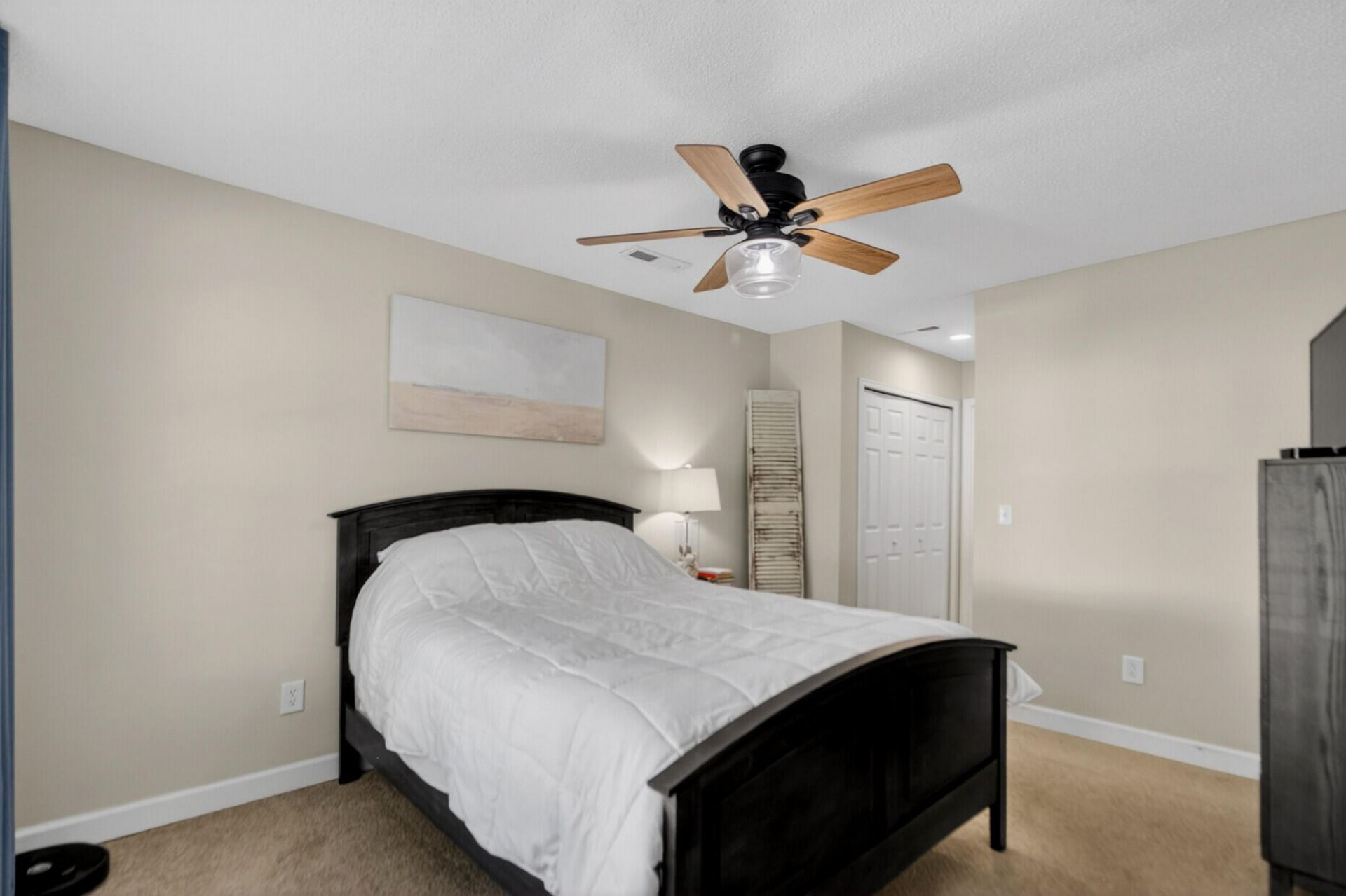 565 Tayrn Drive Photo 19