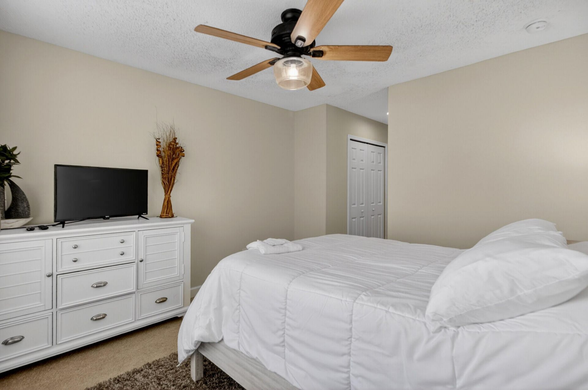 565 Tayrn Drive Photo 25