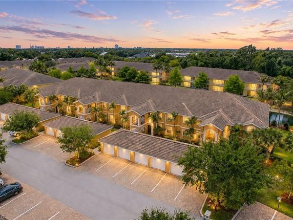 1102 Winding Pines CIR, Unit 206, CAPE CORAL, FL 33909