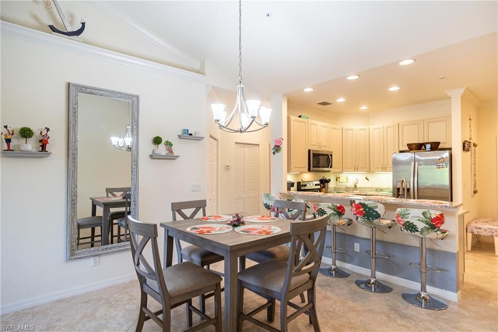 1102 Winding Pines Cir, Unit 206, Cape Coral, FL 33909 Photo