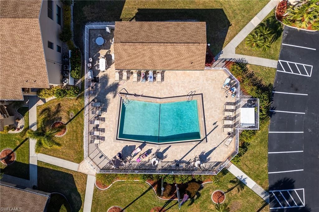 15350 Moonraker Ct, Unit 305, North Fort Myers, FL 33917 Photo