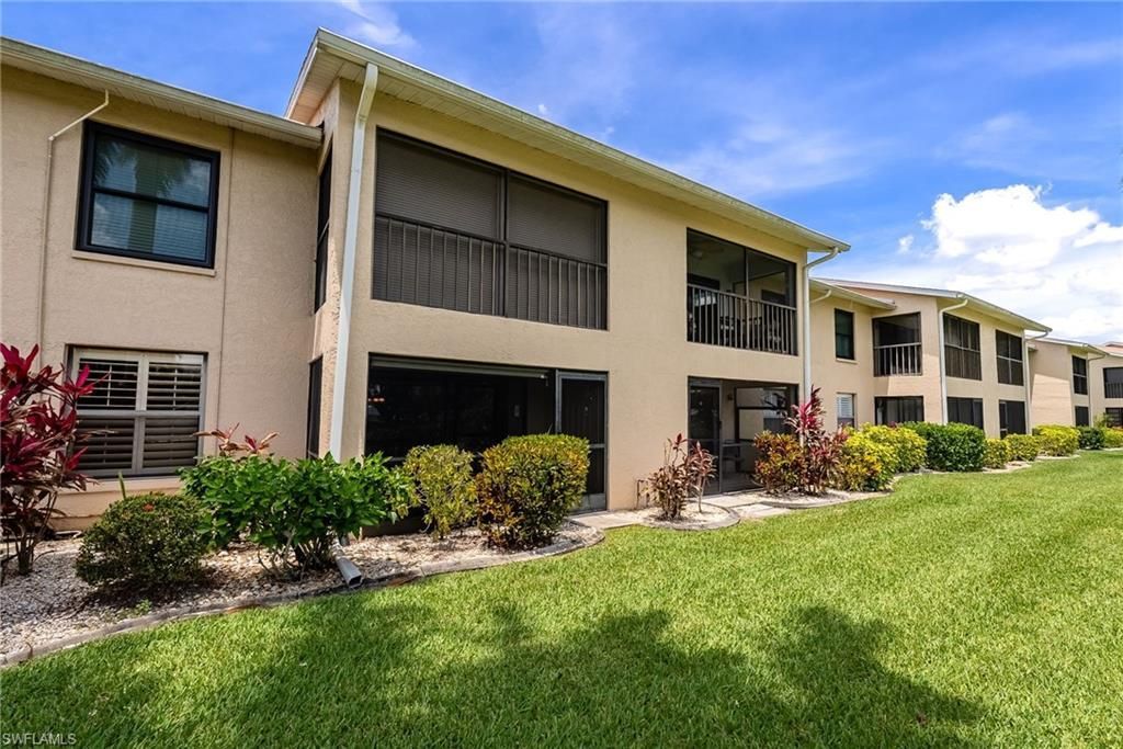 15350 Moonraker Ct, Unit 305, North Fort Myers, FL 33917 Photo