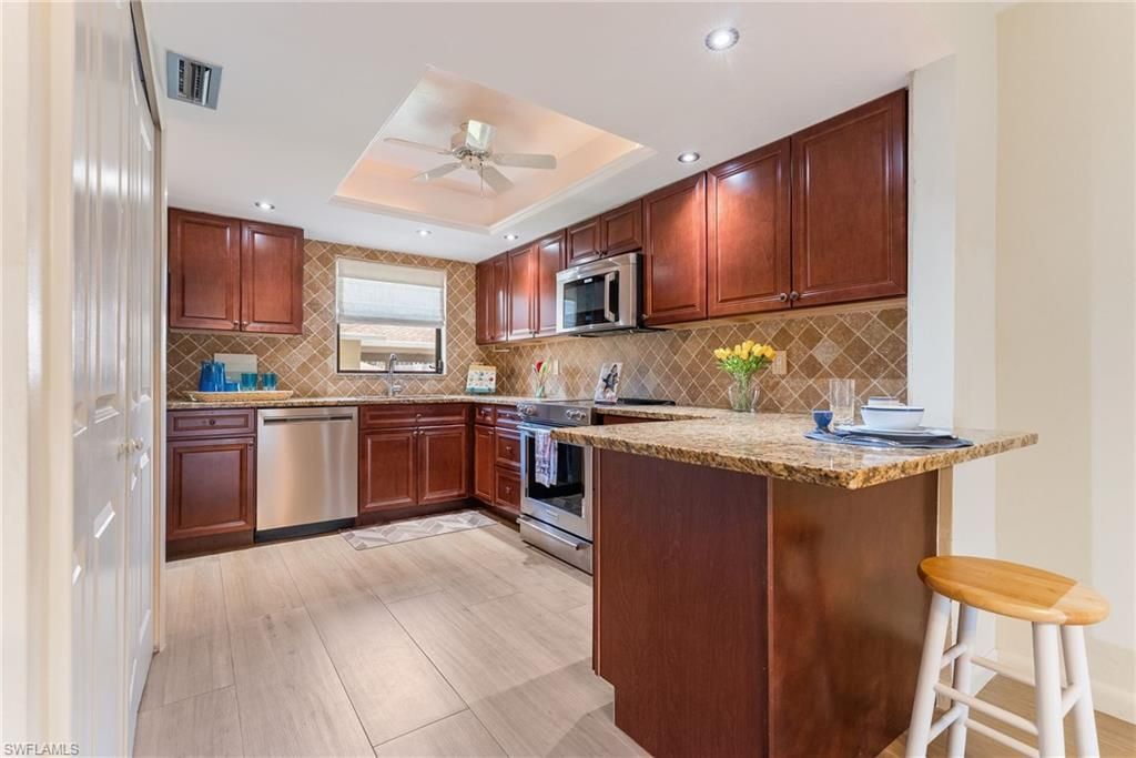 15350 Moonraker Ct, Unit 305, North Fort Myers, FL 33917 Photo
