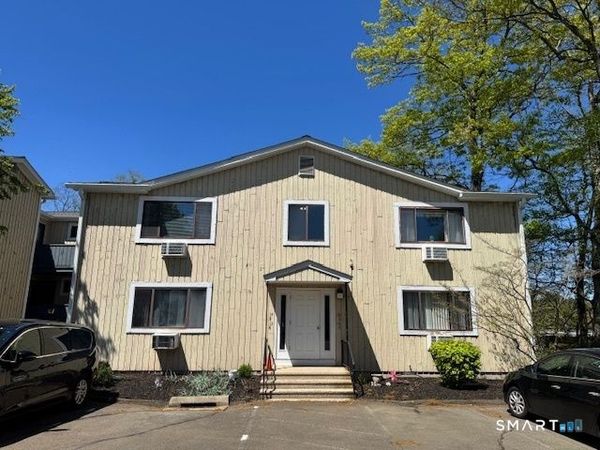60 Plainfield, Unit 16, West Haven, CT 06516