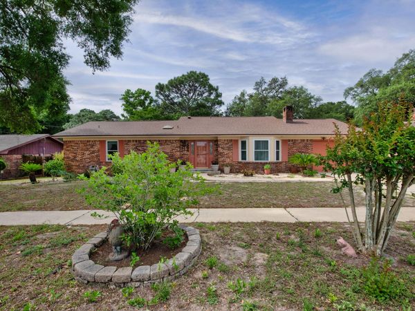 534 Clifford Street, Fort Walton Beach, FL 32547