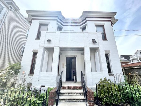 15 Piteri Terrace, Unit 1, Watertown, MA 02472