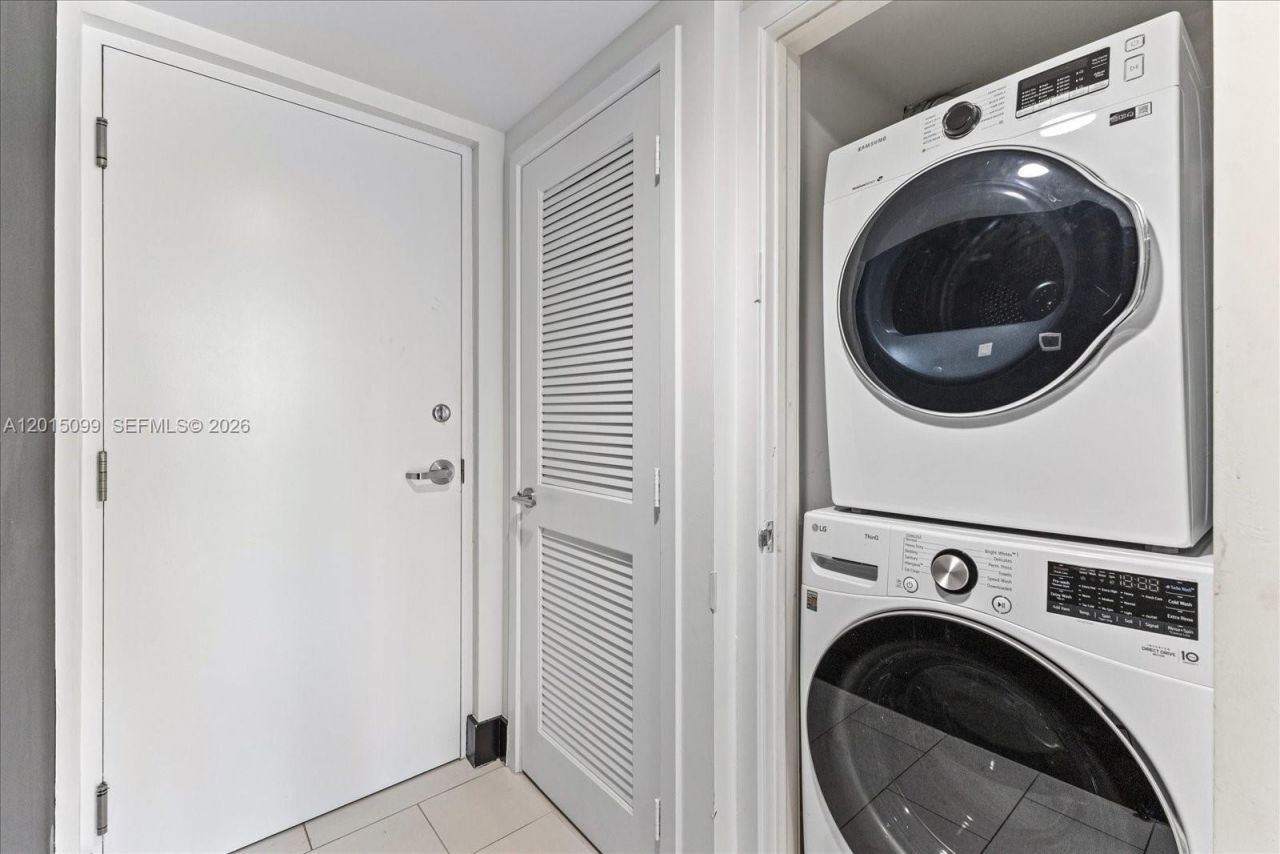 421 Meridian Ave , Unit 19, Miami Beach, FL 33139 Photo