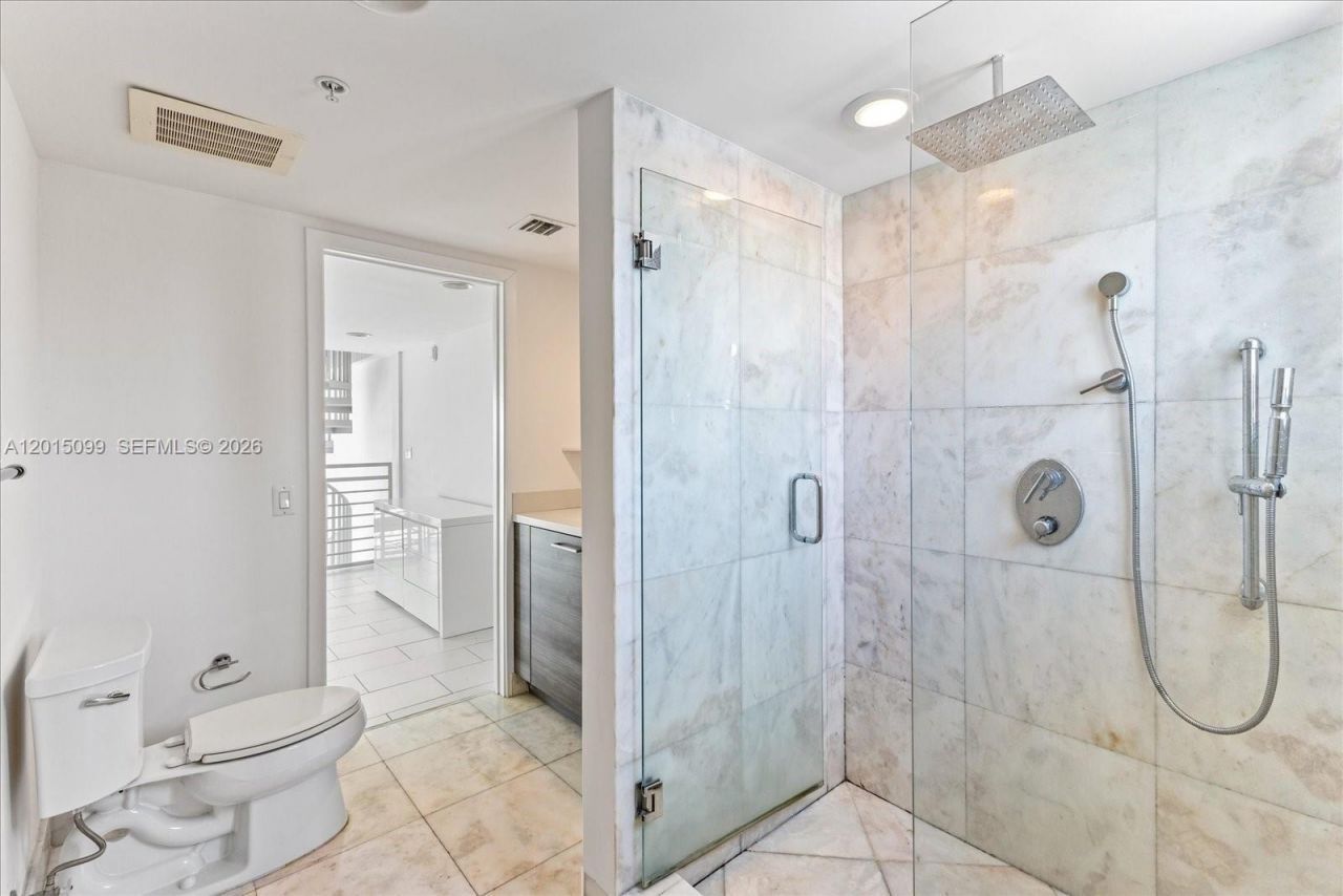 421 Meridian Ave , Unit 19, Miami Beach, FL 33139 Photo