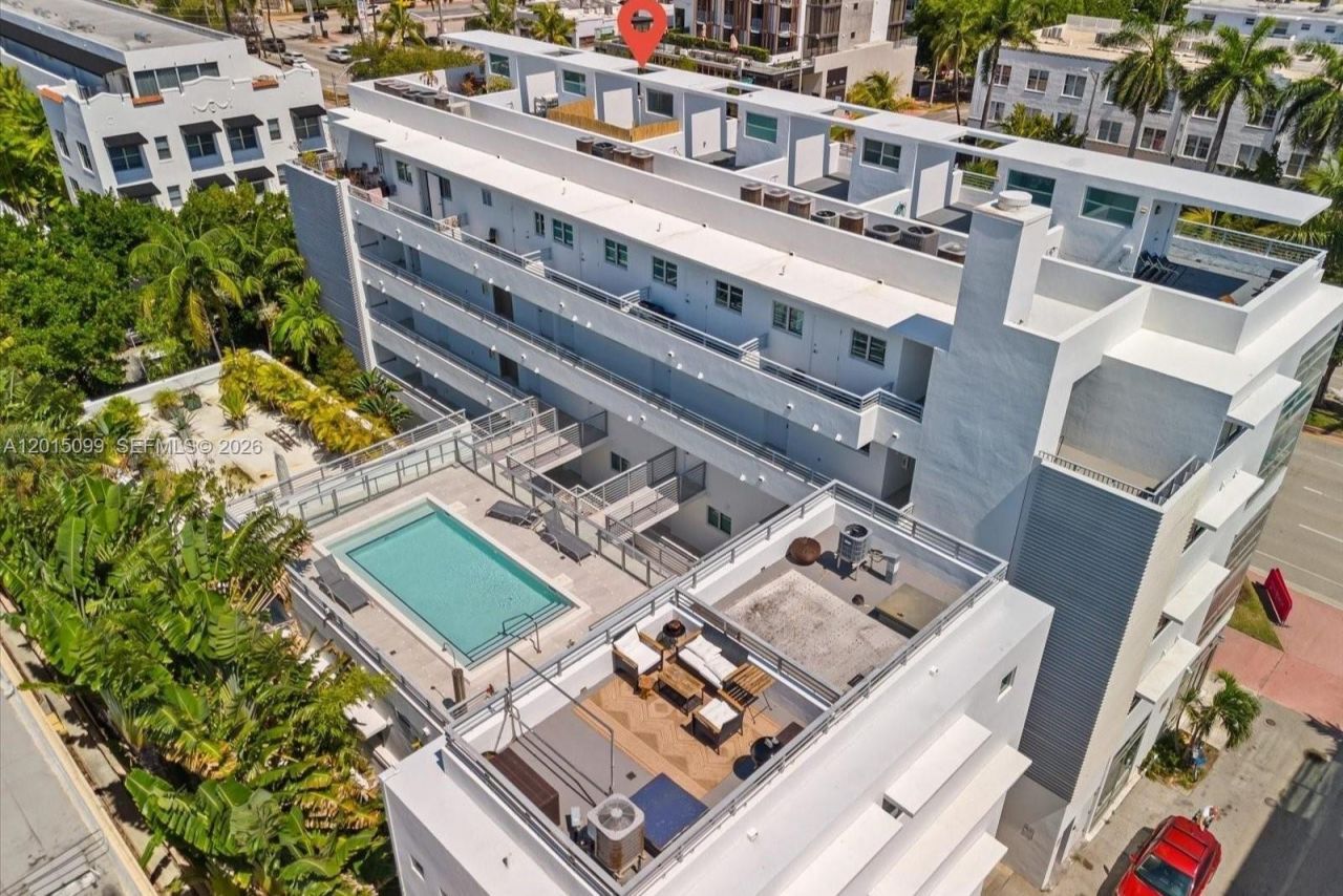 421 Meridian Ave , Unit 19, Miami Beach, FL 33139 Photo