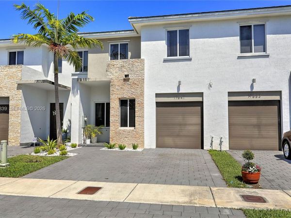 17641 SW 153rd Ct , Unit _, Miami, FL 33187