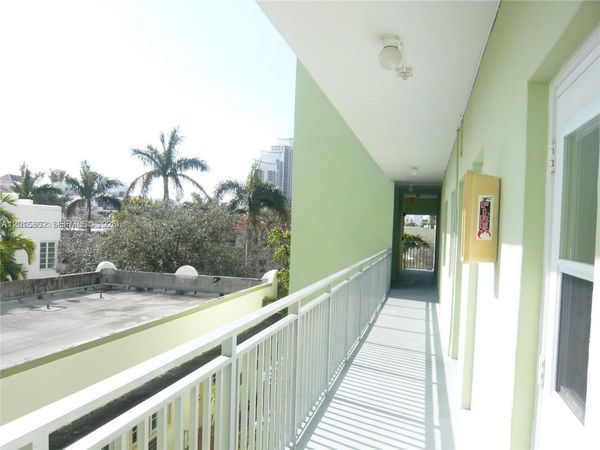 363 Washington, Unit 34, Miami Beach, FL 33139