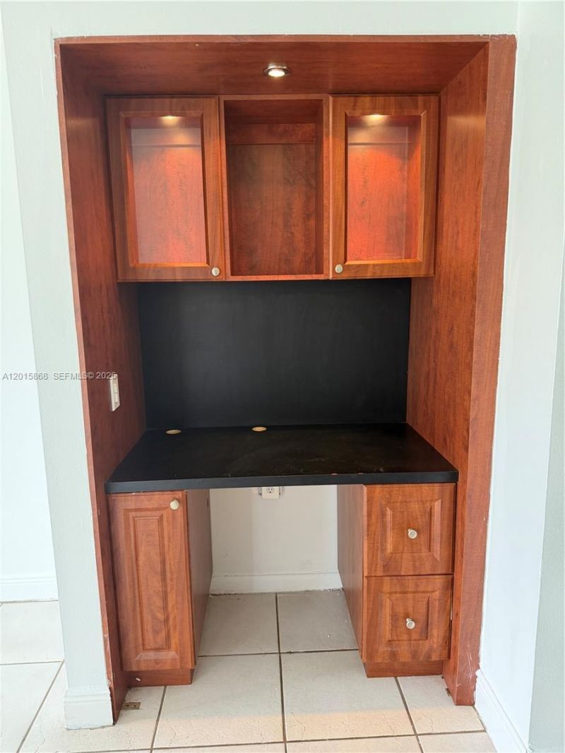 6904 NW 169th St, Unit 145F, Hialeah, FL 33015 Photo
