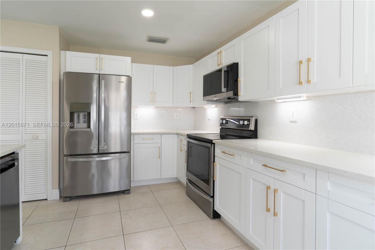 Please Call For Address, Unit 18980, Pembroke Pines, FL 33029 Photo