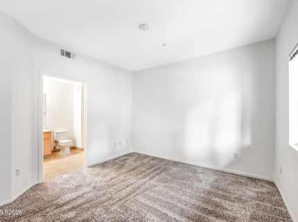 6850 Sharlands Avenue, Unit 1068, Reno, NV 89523 Photo